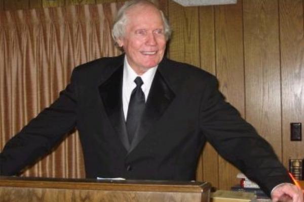 Fred Phelps at his pulpit, Public Domain via Wikimedia Commons