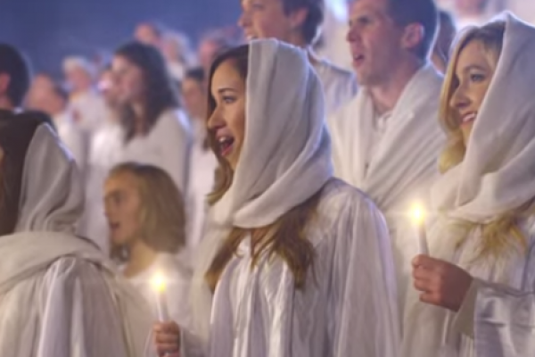 Screenshot of the Mormon Tabernacle Choir, "World's Most Living Figures in a N