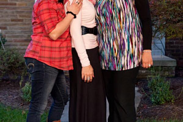 Sisters Shadia, Suehalia, and Samira from All American Muslim. Image via TLC. 