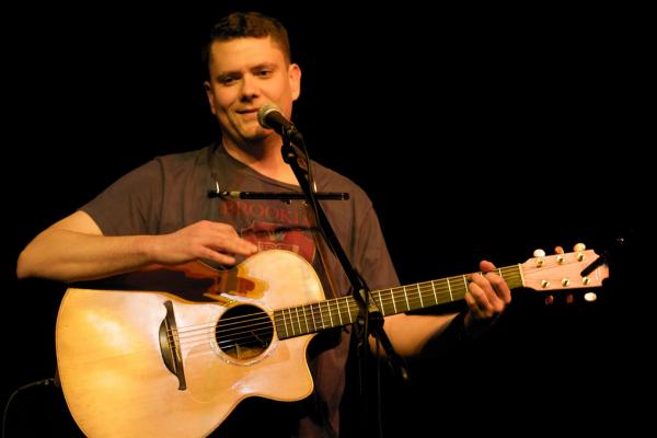 Jason Harrod in concert, Raleigh NC 2010. Image via the artist. 