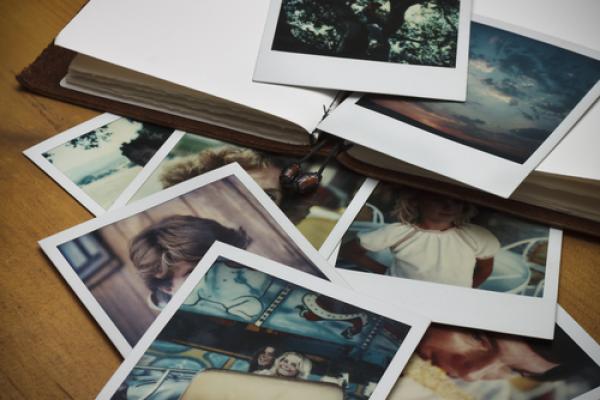 Photos in a journal: KC Slagle / Shutterstock.com