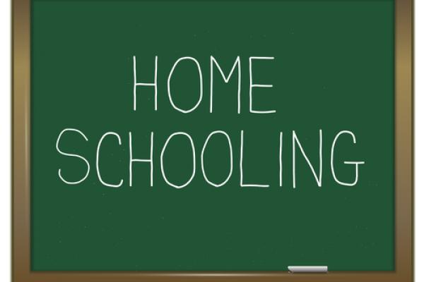 Chalkboard image, Sam72 / Shutterstock.com