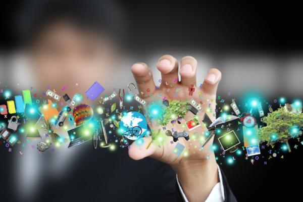Technology illustration, Adchariyaphoto / Shutterstock.com