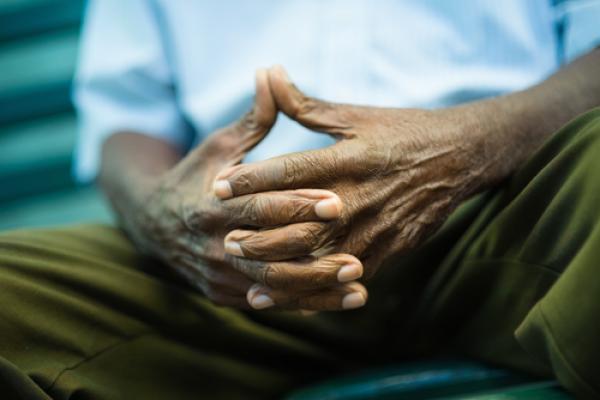 Close-up of hands, Diego Cervo / Shutterstock.com