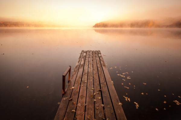 Serene pier, Eugene Sergeev / Shutterstock.com