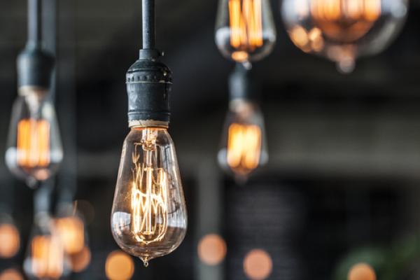 Lighting display, Champiofoto / Shutterstock.com