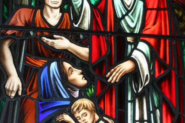 Photo: Jesus healing, © V. J. Matthew / Shutterstock.com 