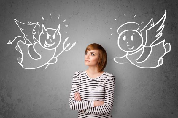 Good choice/bad choice. Image courtesy ra2studio/shutterstock.com