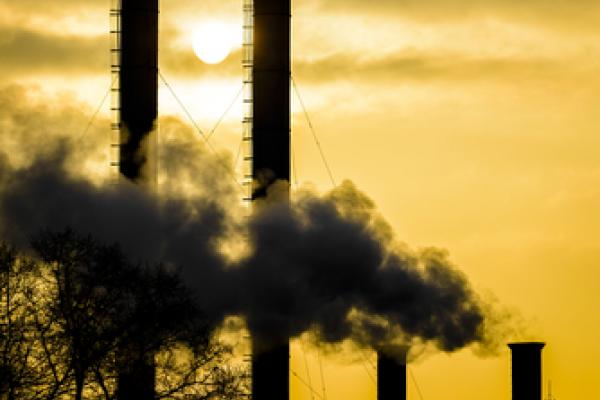 Environmental pollution, Mikhail Kolesnikov / Shutterstock.com
