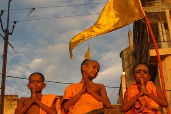 Hindu monks on the banks of the Ganges River on September 17, 2008 in Varanasi, 