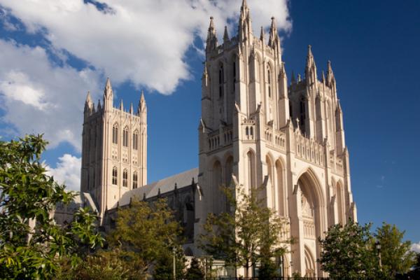 Washington National Cathedral, Steve Heap / Shutterstock.com