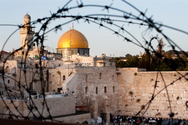 Dome of the Rock and Western Wall, Ryan Rodrick Beiler / Shutterstock.com