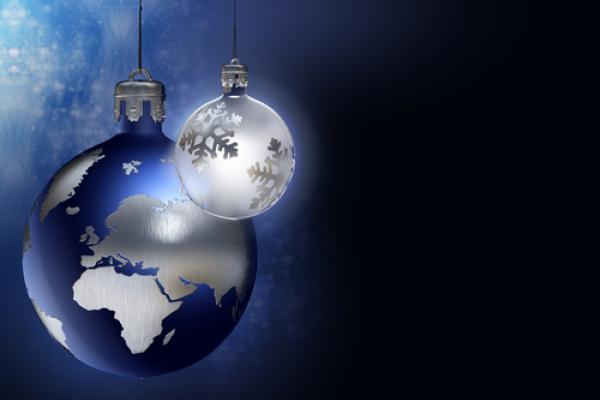 Photo: Christmas over all the Earth, © lithian / Shutterstock.com