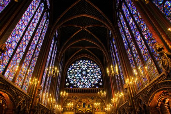 Paris chapel, Justin Black / Shutterstock.com