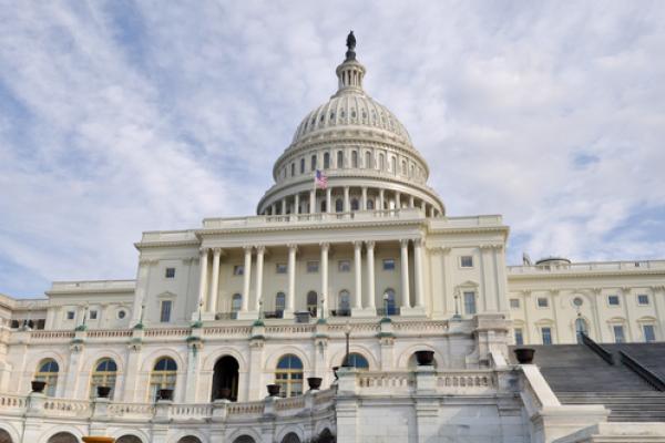 Capitol Building, Brandon Bourdages / Shutterstock.com