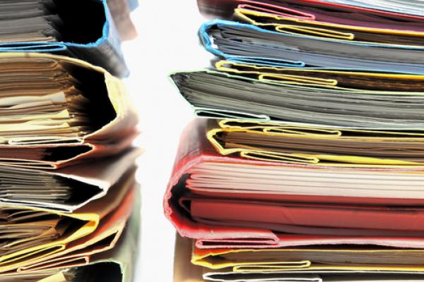 Folders image via Shutterstock