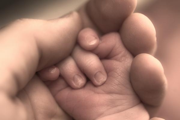 Mother and baby, emin kuliyev, Shutterstock.com