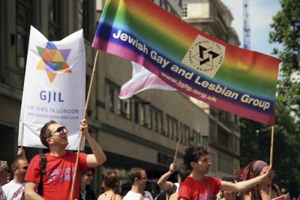 Jewish gays and lesbians gather to support gay rights in London's Gay Pride para