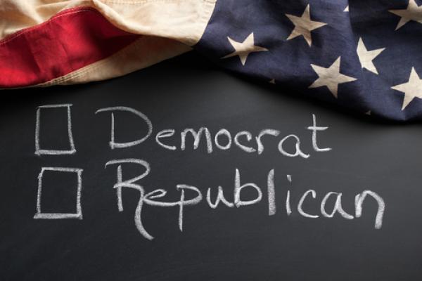 Democrat / Republican sign, eurobanks / Shutterstock.com
