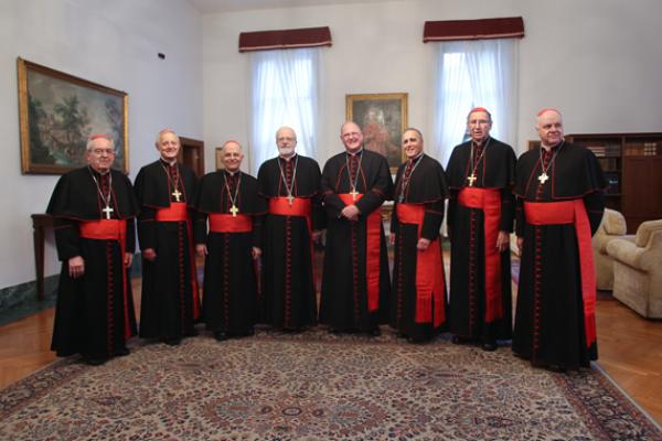 Cardinal Seán O’Malley and fellow cardinals pose for a formal photo. Photo via G