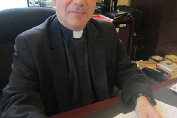 Rev. Frank Pavone, RNS photo by David Gibson
