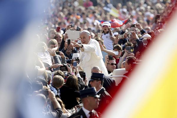 Photo via REUTERS / Alessandro Bianchi / RNS