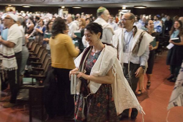 Photo via Timothy Smith / Mishkan Chicago / RNS