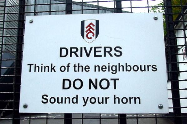 "Fulham Warning" via Wylio http://www.wylio.com/credits/Flickr/5682817579
