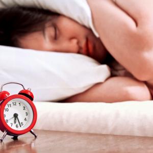 Teen sleeping in, Myimagine / Shutterstock.com