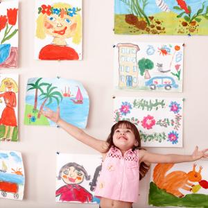 Child in art class, Poznyakov, Shutterstock.com