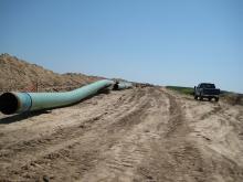 Pipes for the Keystone XL Pipeline in 2009. Image via Wiki Commons http://bit.ly/wetrWI Keystone XL pipes in 2009. Image via Wiki Commons http://bit.ly/wetrWI