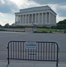 Lincoln Memorial, Oct. 6, 2013, closed due to government shutdown. Photo: RNS/courtesy Flickr user reivax via Wikimedia Commons