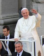 Pope Francis officiated at the weddings of couples at St. Peter’s Basilica in September 2014. Photo via Cathleen Falsani / RNS Photo via Cathleen Falsani / RNS