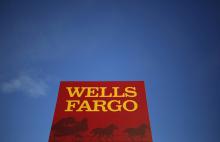 A Wells Fargo branch is seen in the Chicago suburb of Evanston, Illinois, 2015. Photo via REUTERS / Jim Young / RNS Photo via REUTERS / Jim Young / RNS