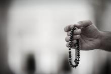 Prayer bead photo, Zurijeta / Shutterstock.com