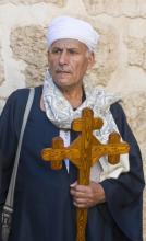 Photo: Egyptian Copt pilgrim visit the church of the Holy Sepulcher in Jerusalem: Kobby Dagan / Shutterstock.com Photo: Egyptian Copt pilgrim visit the church of the Holy Sepulcher in Jerusalem