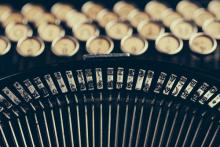 Typewriter, sematadesign / Shutterstock.com Typewriter, sematadesign / Shutterstock.com