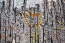 Remains of the Berlin Wall, Alberto Loyo / Shutterstock.com Remains of the Berlin Wall, Alberto Loyo / Shutterstock.com