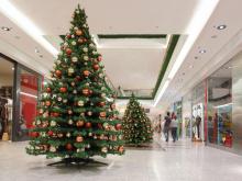 Photo: Christmas consumerism illustration, © pryzmat / Shutterstock.com Photo: Christmas consumerism illustration, © pryzmat / Shutterstock.com