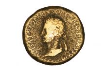 Bronze coin of Emperor Augustus, who ruled 27BC-14AD. Image courtesy I. Pilon/shutterstock.com Bronze coin of Emperor Augustus, who ruled 27BC-14AD. Image courtesy I. Pilon/sh