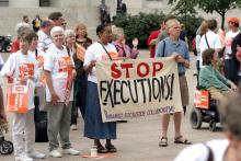 Anti-death penalty rally, Robert J. Daveant / Shutterstock.com