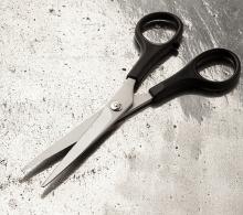 Metal scissors, Aaron Amat, Shutterstock.com Metal scissors, Aaron Amat, Shutterstock.com