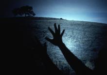 Photo: Reaching hand, © Winthrop Brookhouse / Shutterstock.com Photo: Reaching hand, © Winthrop Brookhouse / Shutterstock.com