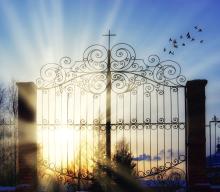 Gates of heaven, Kichigin/Shutterstock.com Gates of heaven, Kichigin/Shutterstock.com