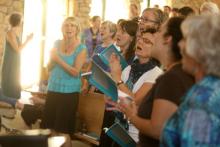 Members of the First Unitarian Universalist Church. RNS photo by Steven S. Harman/The Tennessean RNS photo by Steven S. Harman/The Tennessean