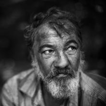 Homeless man, Kuzma / Shutterstock.com