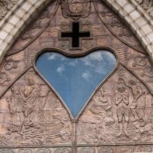 Basilica of the National Vow in Ecuador, Anton_Ivanov / Shutterstock.com