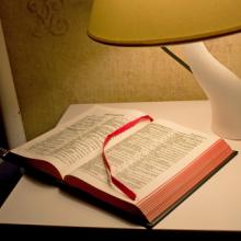 Hotel Bible, alika / Shutterstock.com