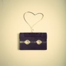 Image: Mixtape, Andreka /Shutterstock.com