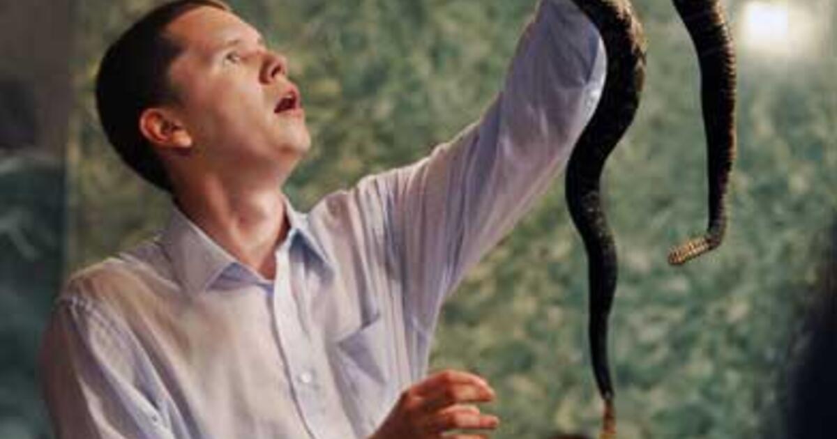 Serpent Handler-TV Star Has New Cause: Religious Liberty | Sojourners